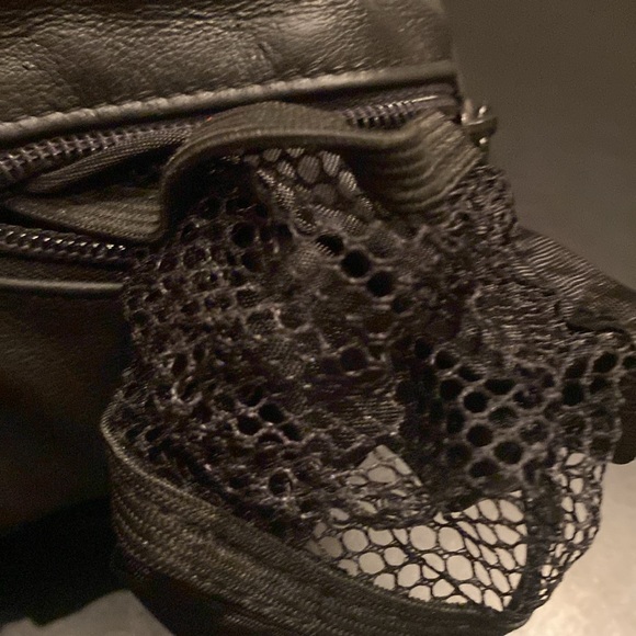 Wilsons Leather Dale Earnhardt Jr waist bag Fanny pack NASCAR adjustable strap - Picture 9 of 9